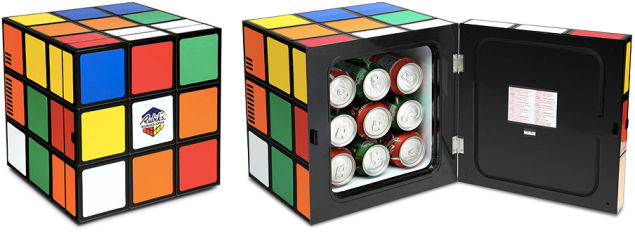 mini geladeira em formato de cubo